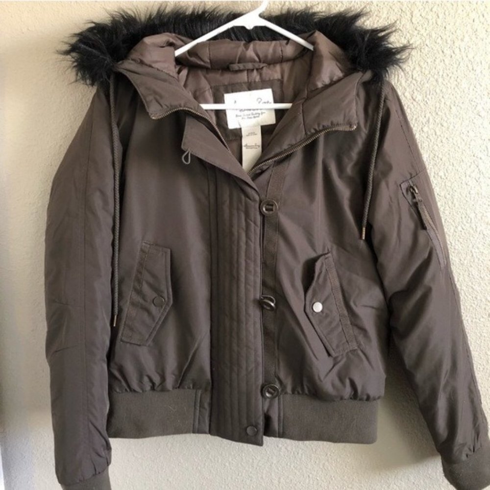 American Rag Olive Bomber Jacket Fur Hood - EUC!